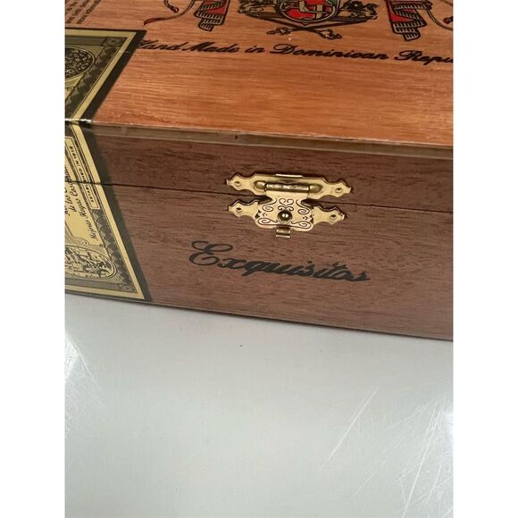 Arturo Fuente Exquisitos Empty Wooden Cigar Box Dominican Republic - Picture 5 of 16